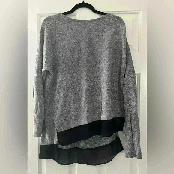 Sweaters - Grey Sweater